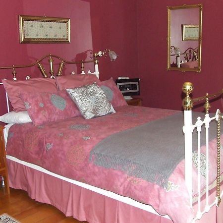 Tairoa Lodge & Cottage Хауера Екстериор снимка